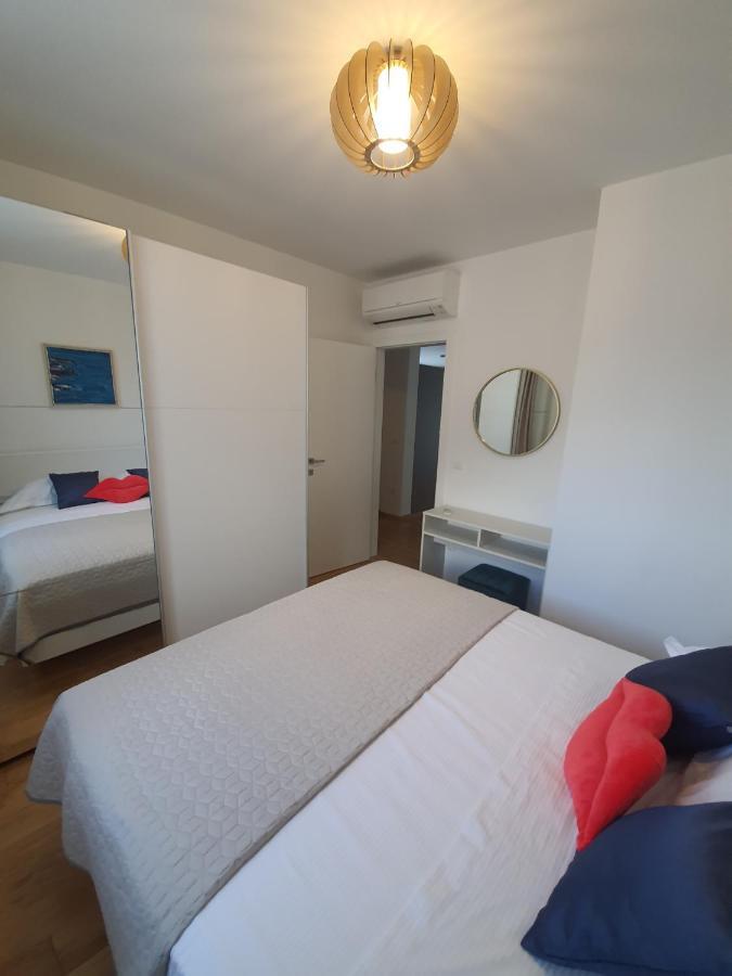 Mariposa Makarska 83M2 New Apartment With Garage Luaran gambar