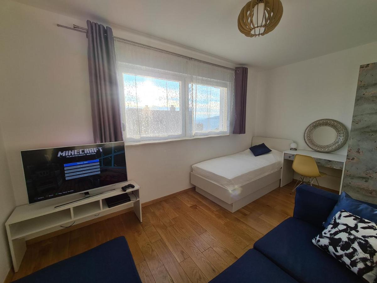 Mariposa Makarska 83M2 New Apartment With Garage Luaran gambar