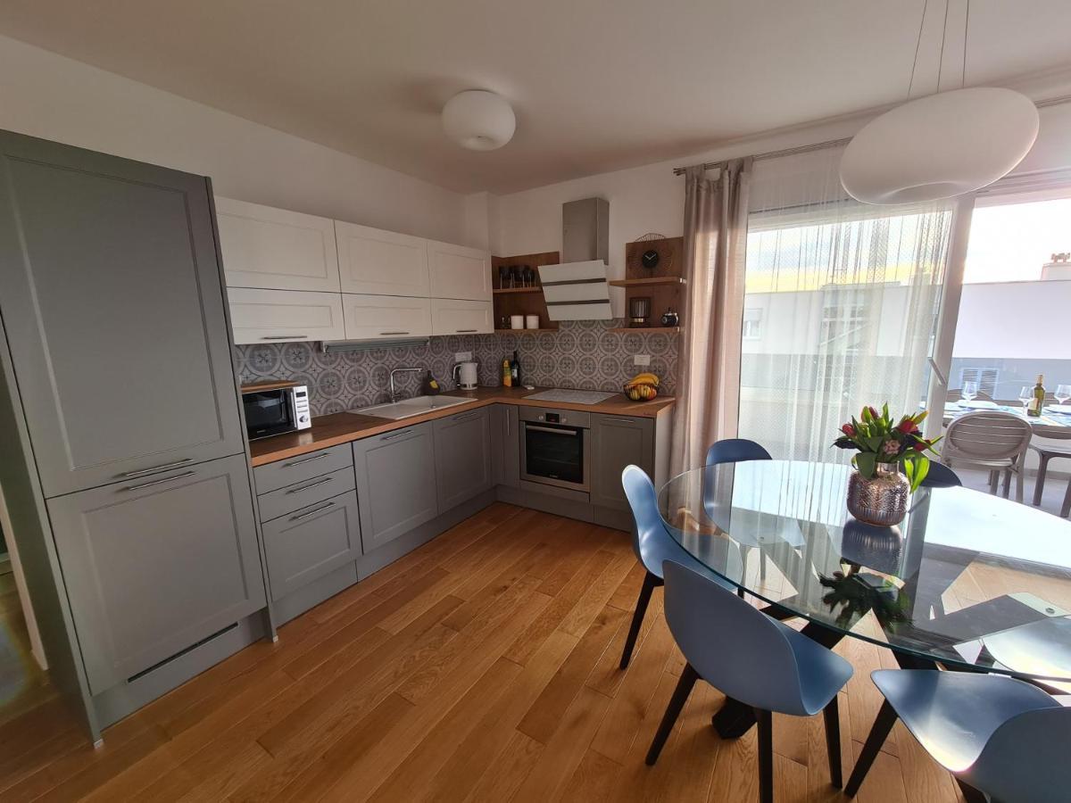 Mariposa Makarska 83M2 New Apartment With Garage Luaran gambar